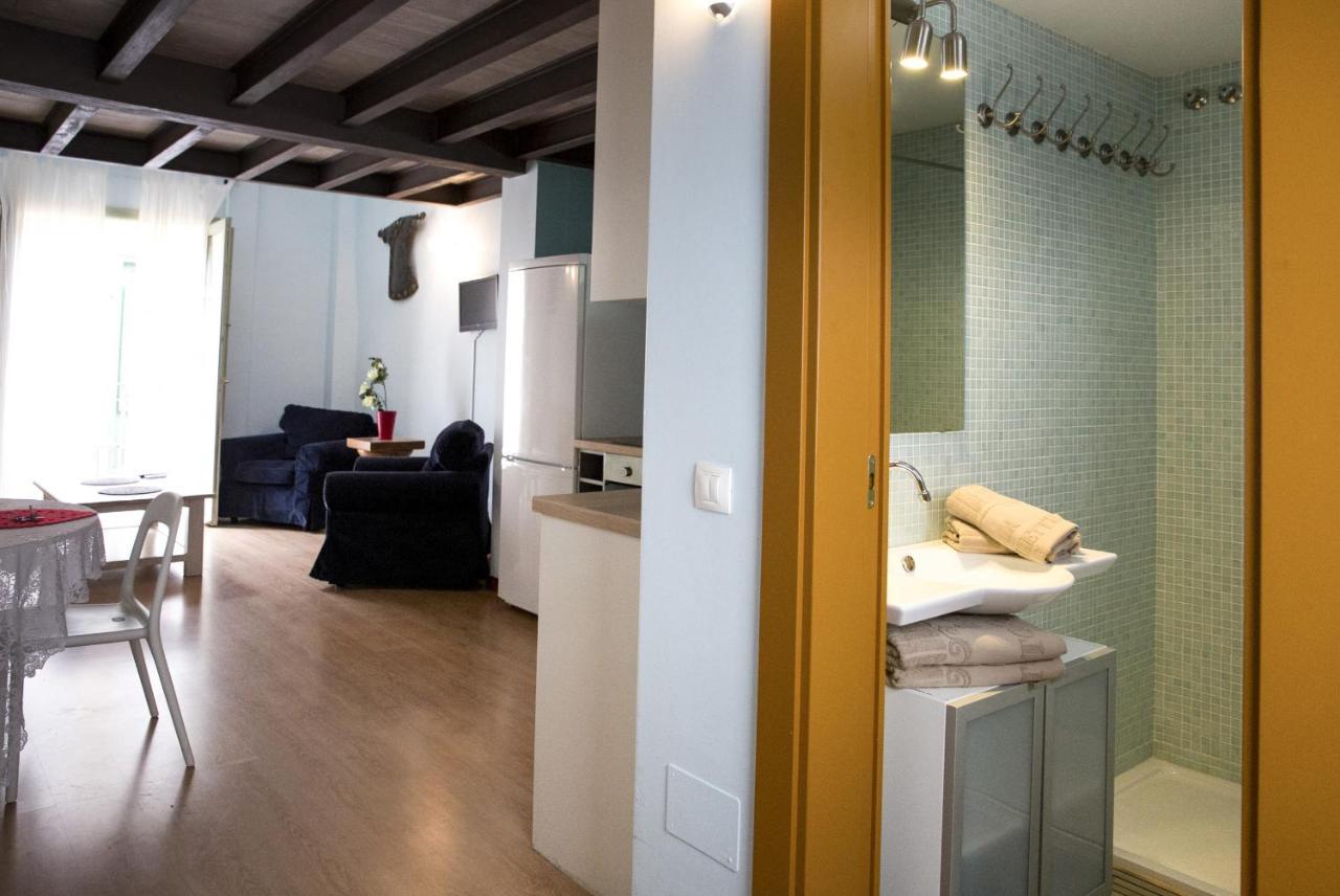 Sea & Wave La Casita De Hinestrosa Apartments Málaga Exteriör bild